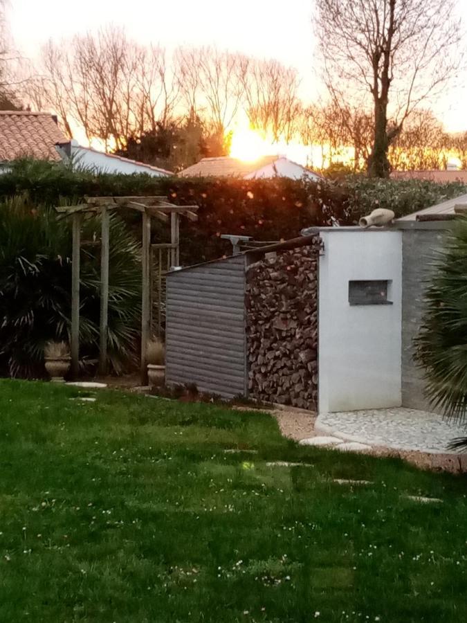L'Eden Naturiste Spas Challans Zewnętrze zdjęcie
