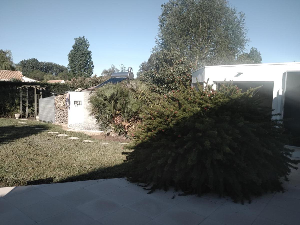 L'Eden Naturiste Spas Challans Zewnętrze zdjęcie