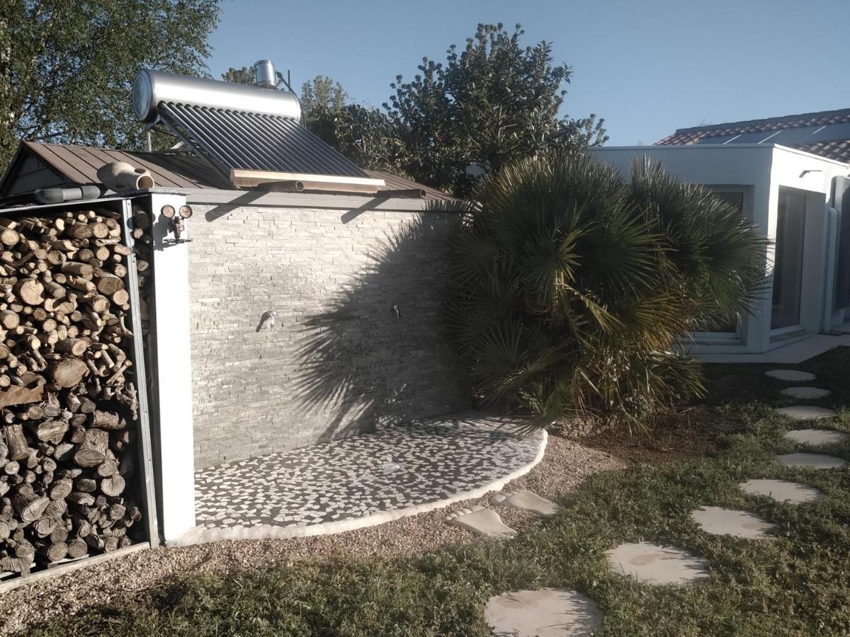 L'Eden Naturiste Spas Challans Zewnętrze zdjęcie